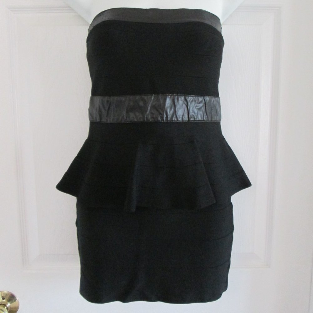 BEBE Strapless Bodycon Peplum LBD Cocktail Party Club Dress (S) - flawed